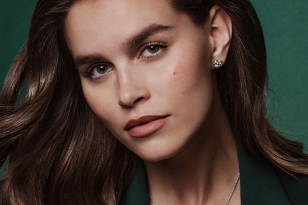 A Modern Guide to Meaningful Gifts